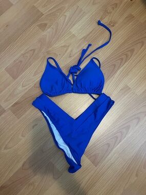 Blue Women's V-Plunge Triangle Bikini Set
